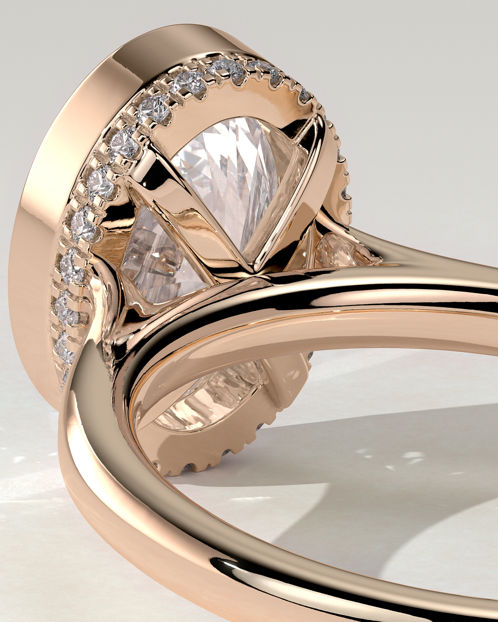 Sierra Bezel Round Ring