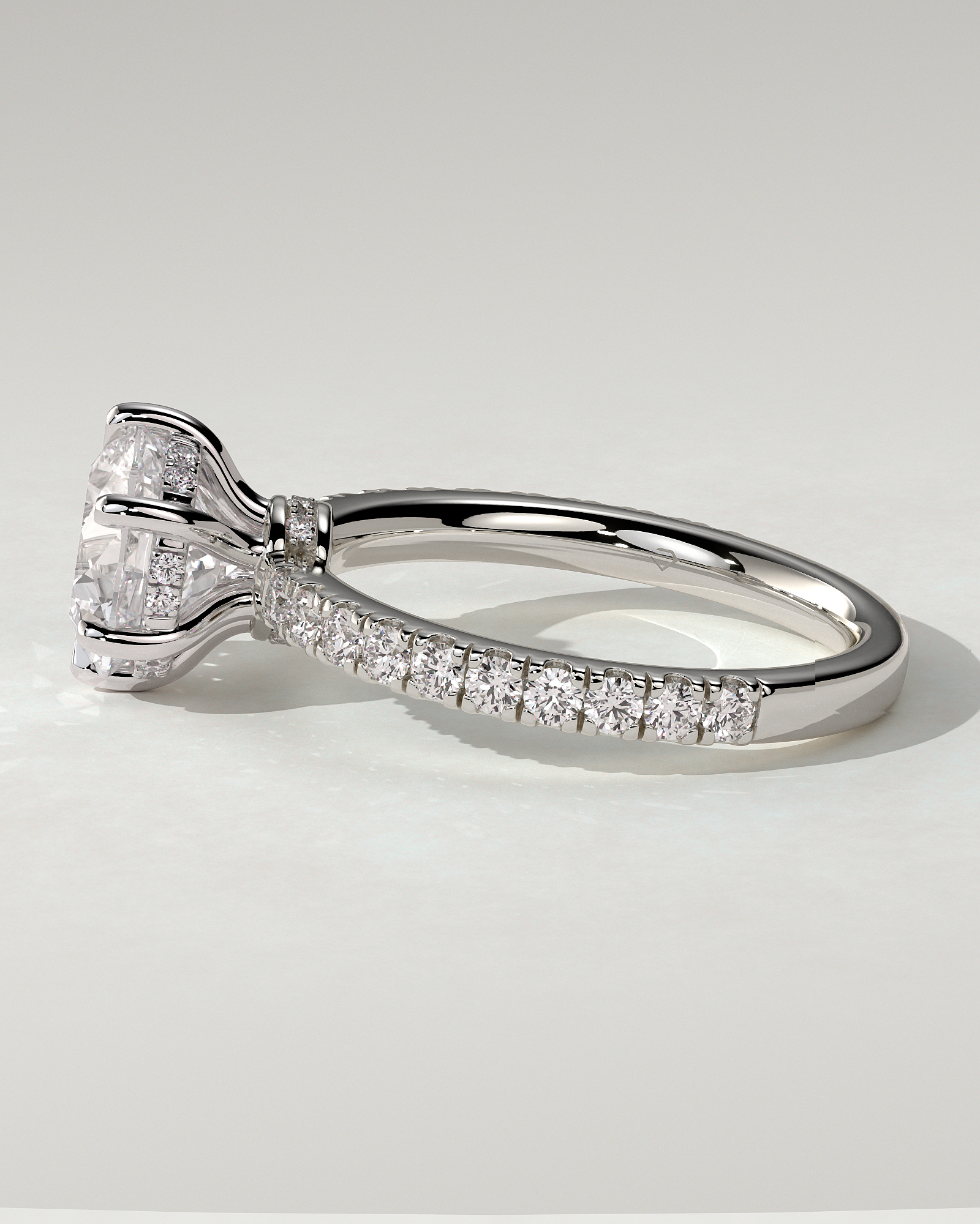 Siobhan Solitaire Round Ring
