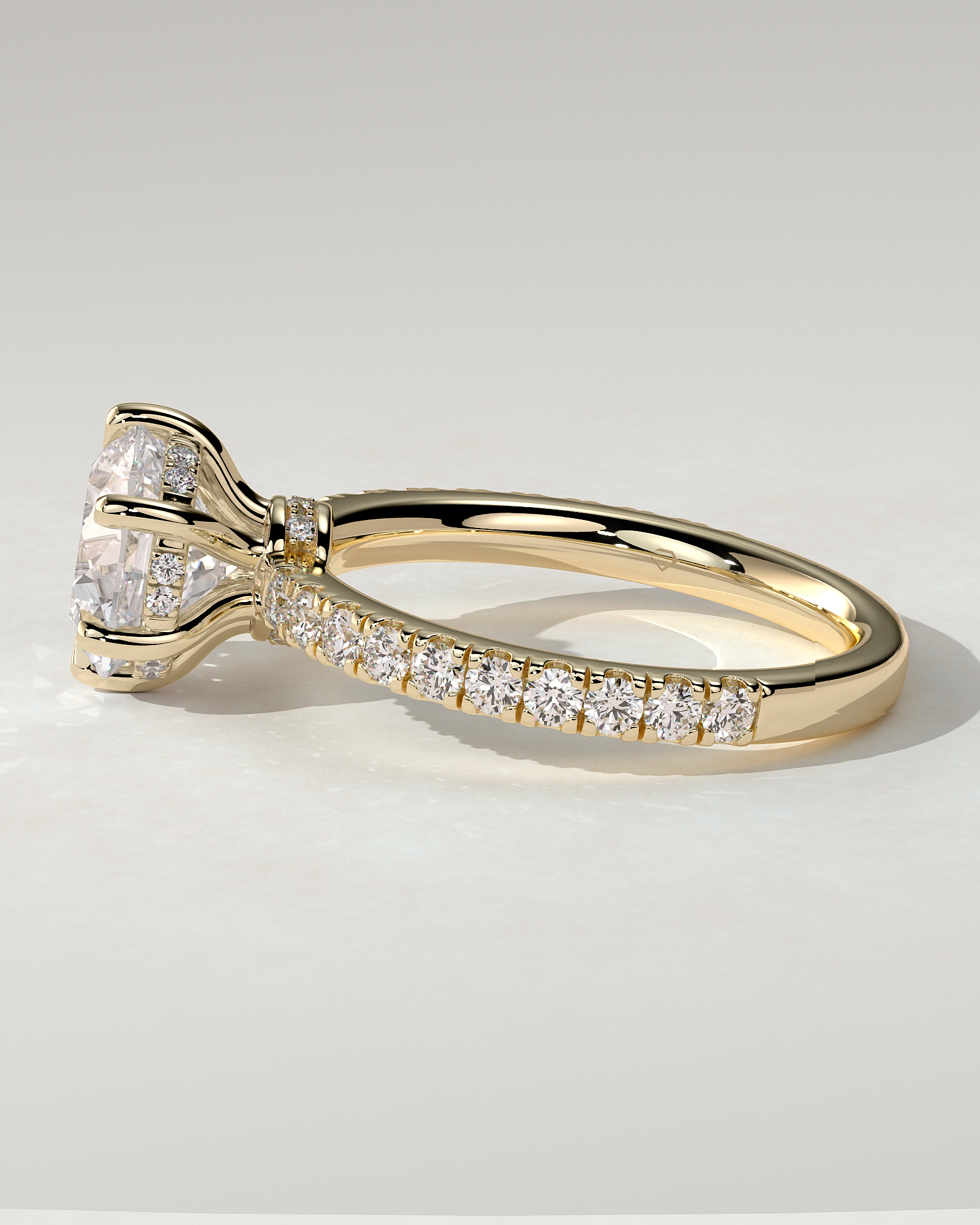 Siobhan Solitaire Round Ring