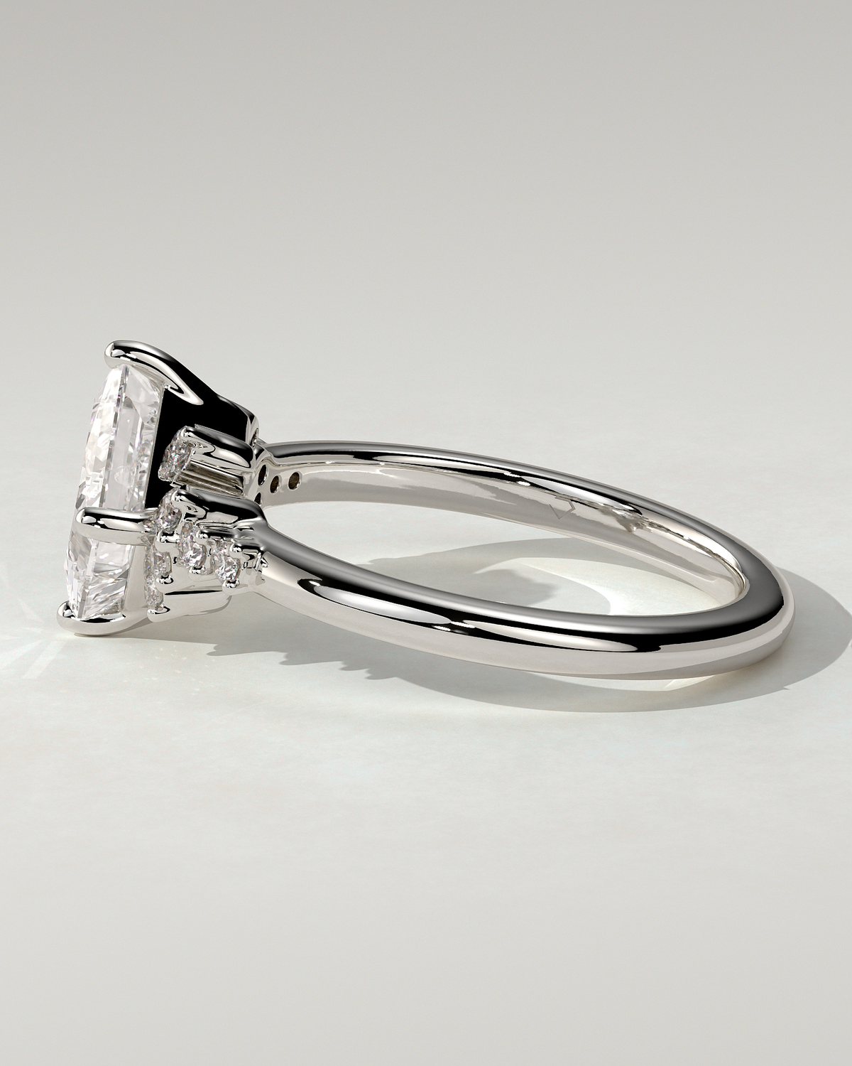 Sophia Bezel Round Ring