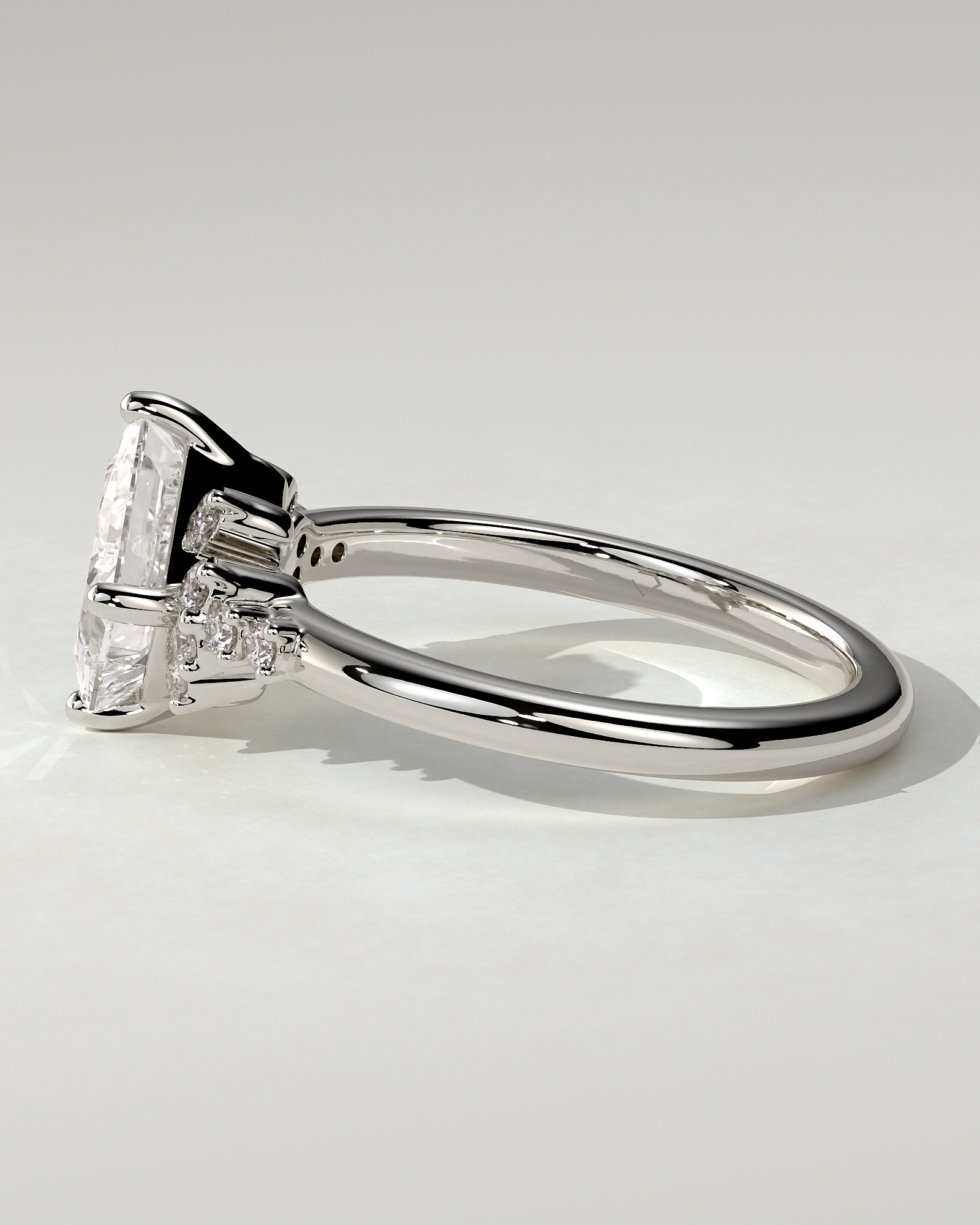Sophia Bezel Round Ring