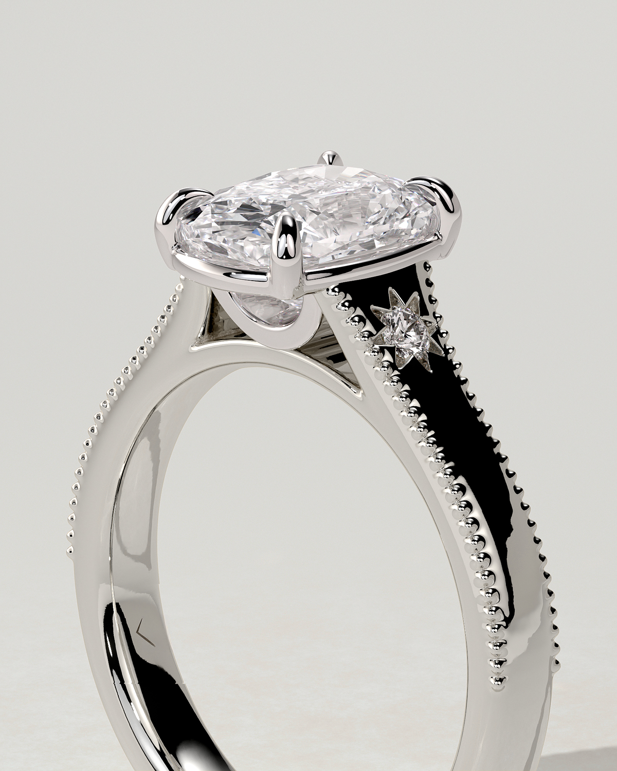 Taylor Bezel Round Ring