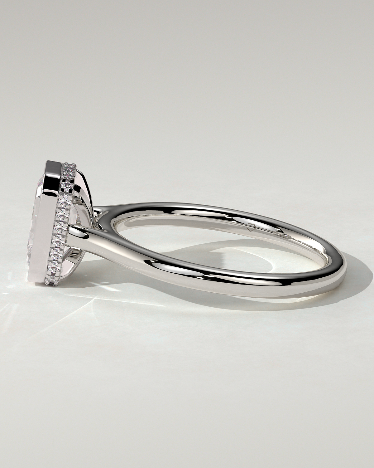 Valeria Bezel Round Ring