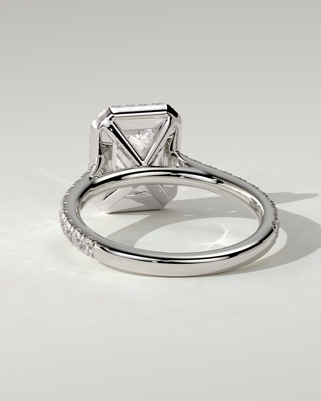 Vanessa Halo Emerald Ring