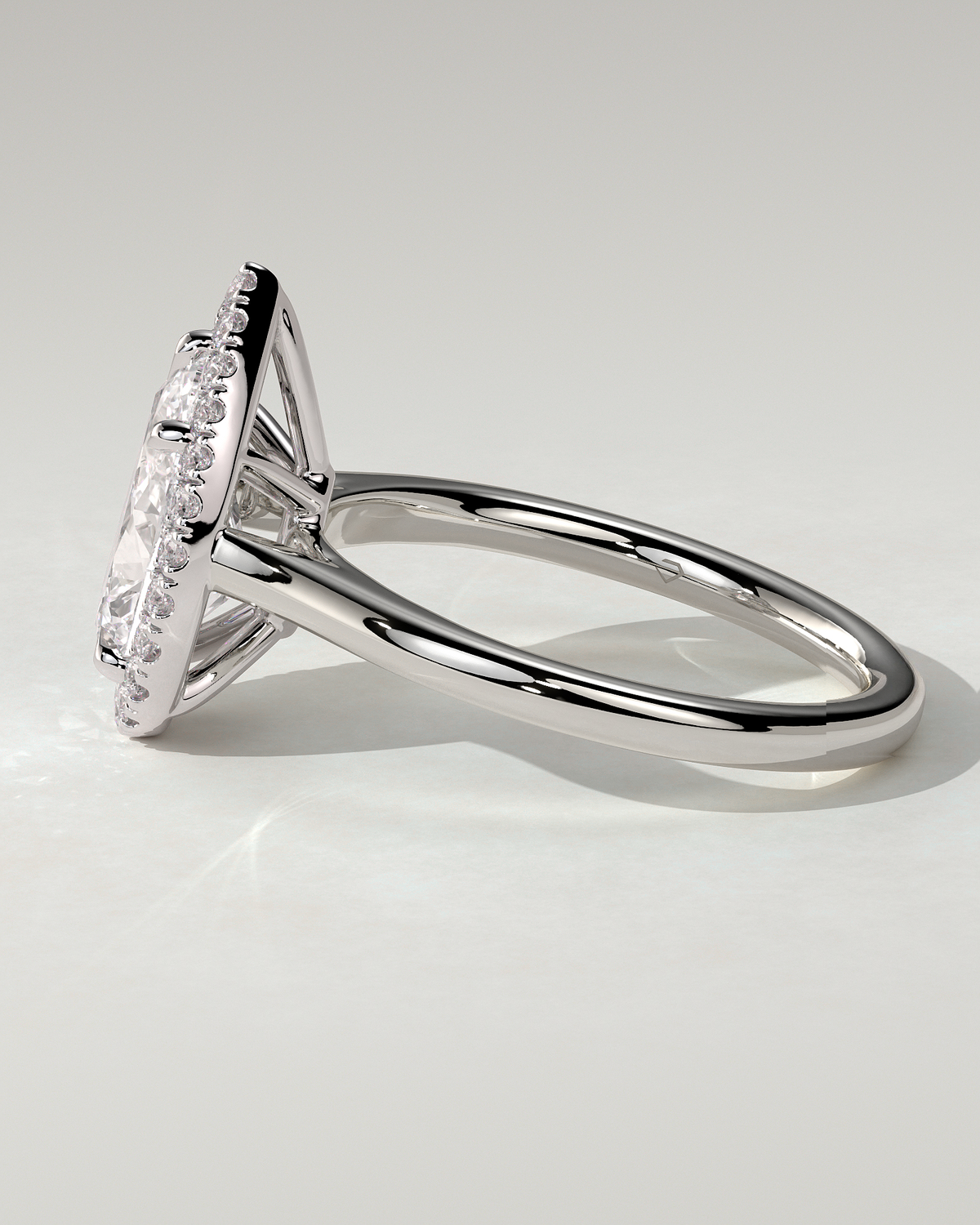 Viola Halo Pear Ring