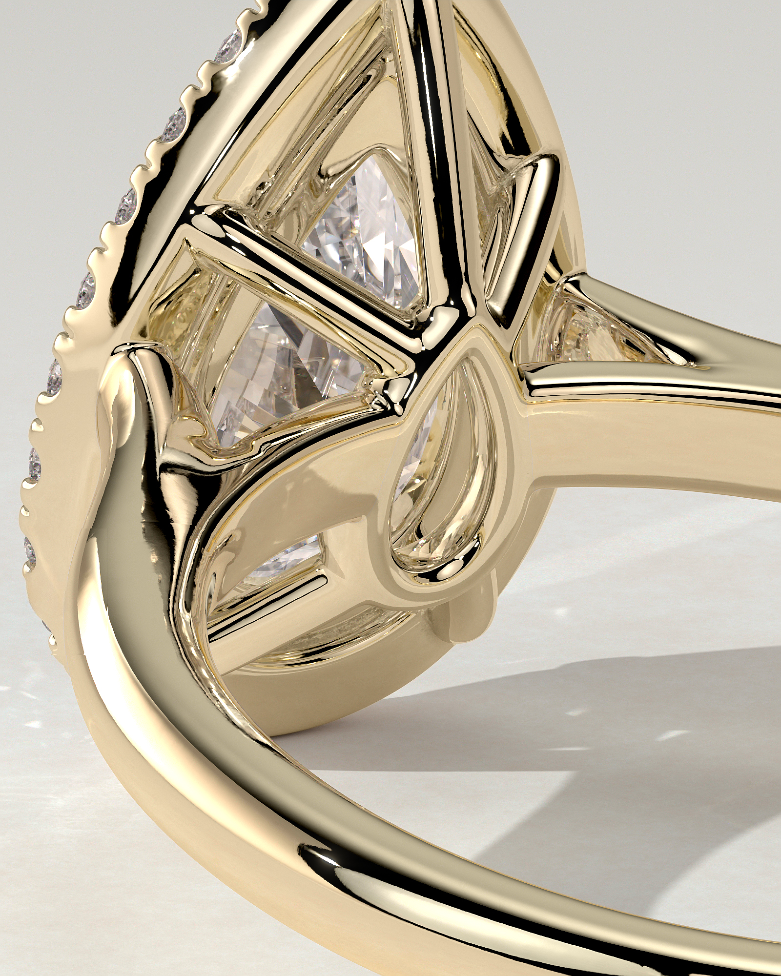 Viola Halo Pear Ring
