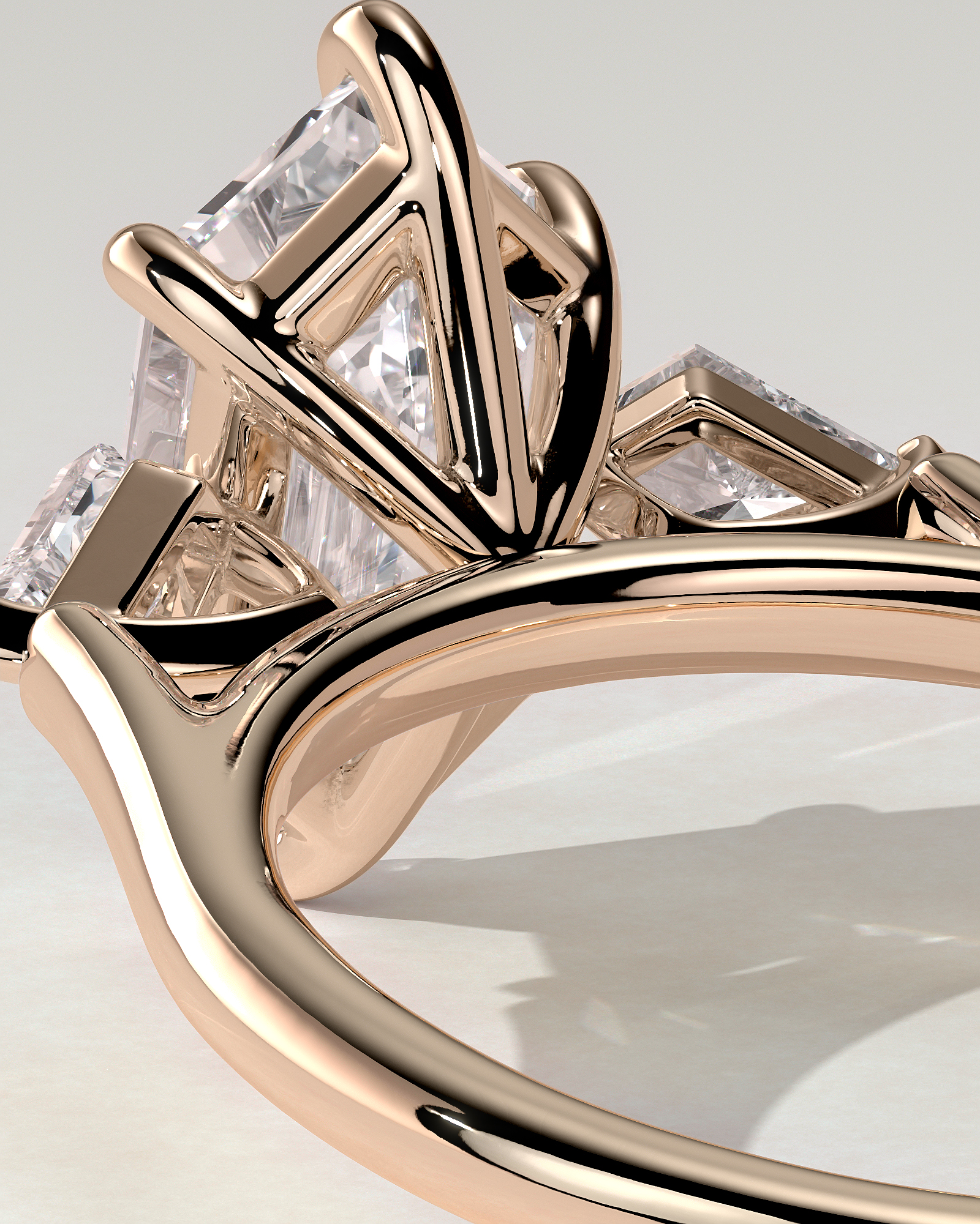 Wanda Trilogy Round Ring