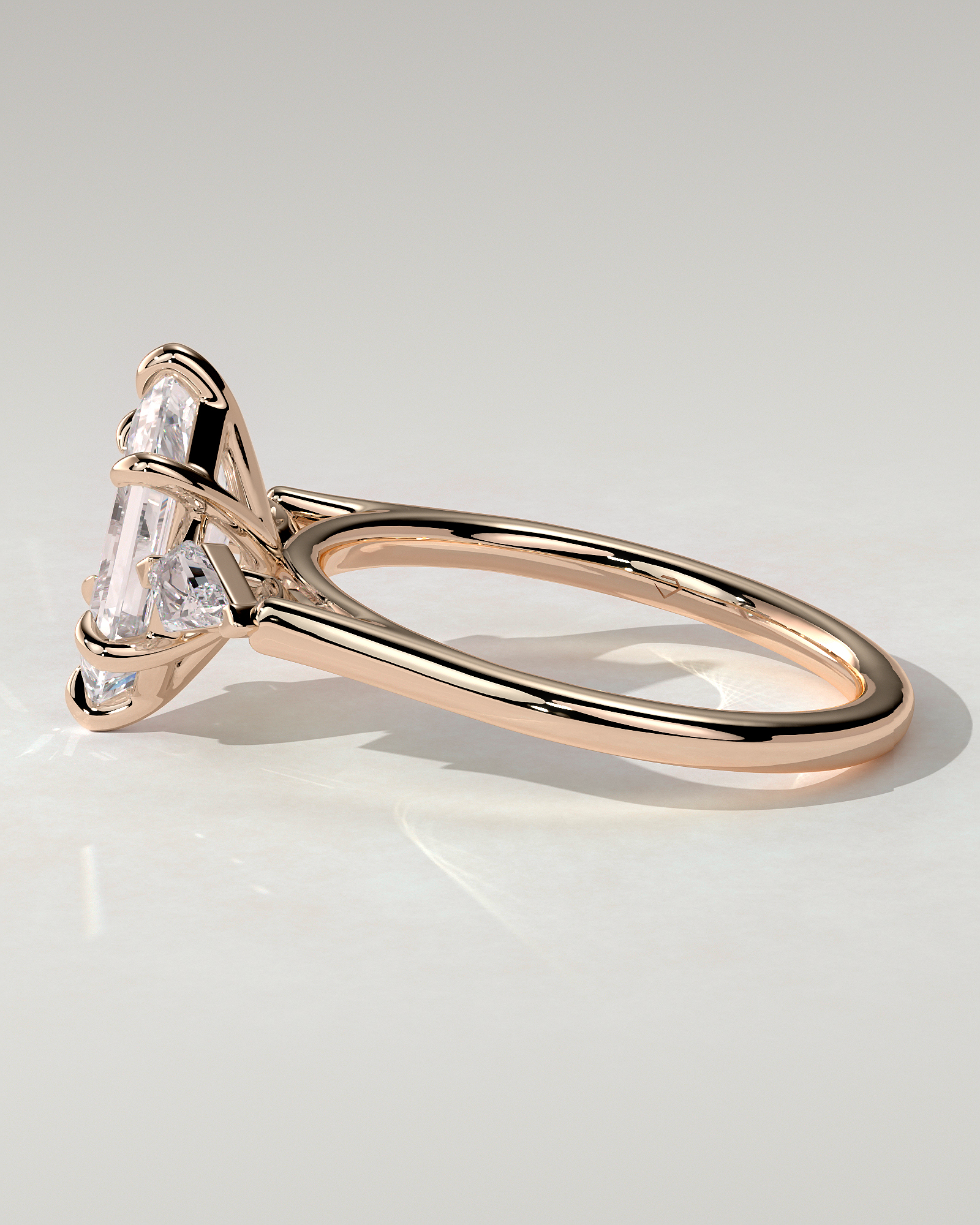 Wanda Trilogy Round Ring