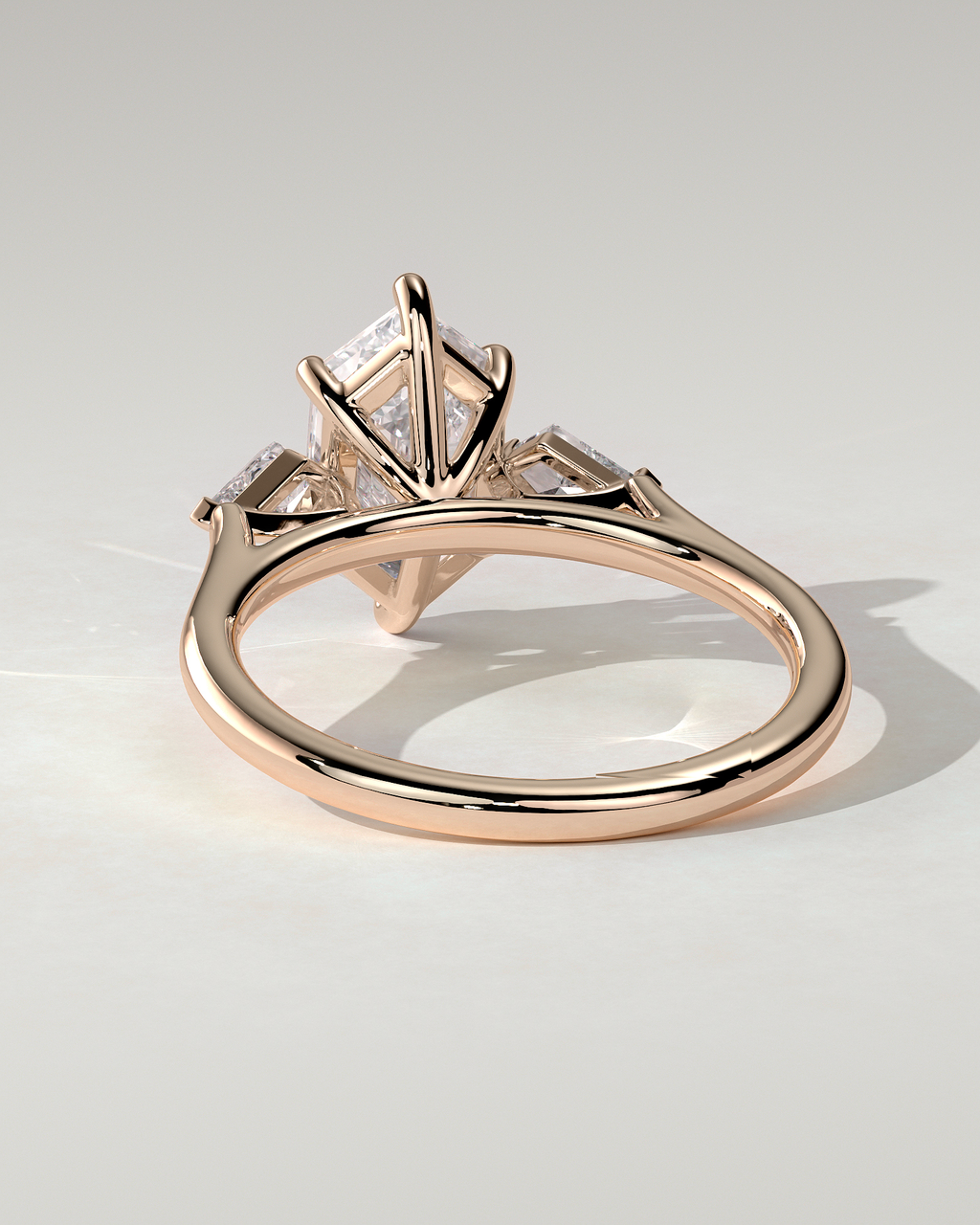 Wanda Trilogy Round Ring