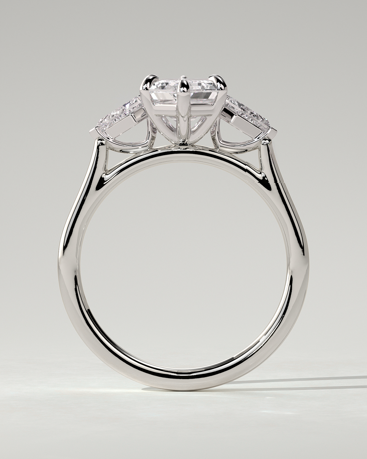 Wanda Trilogy Round Ring