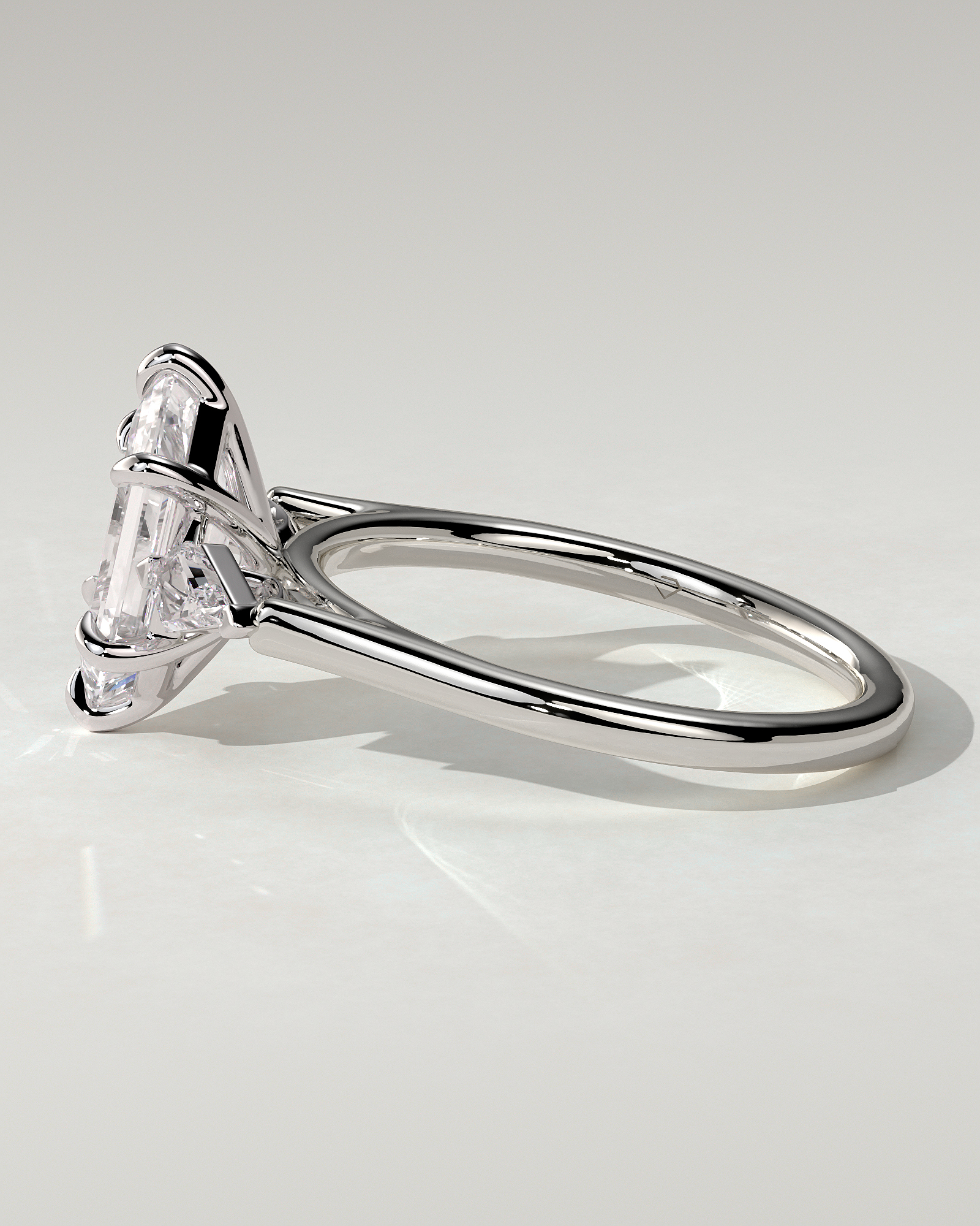 Wanda Trilogy Round Ring