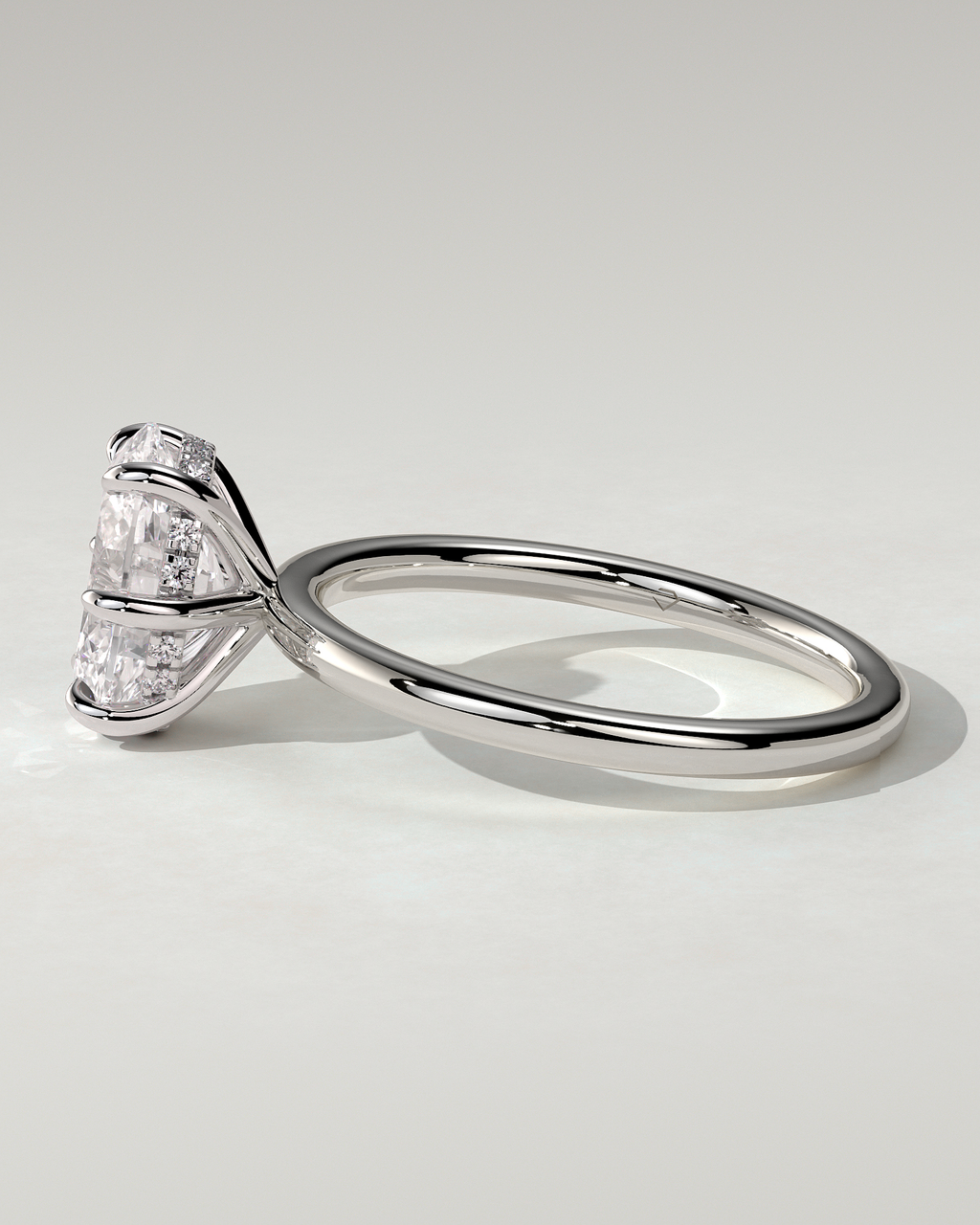 Wilma Solitaire Oval Ring