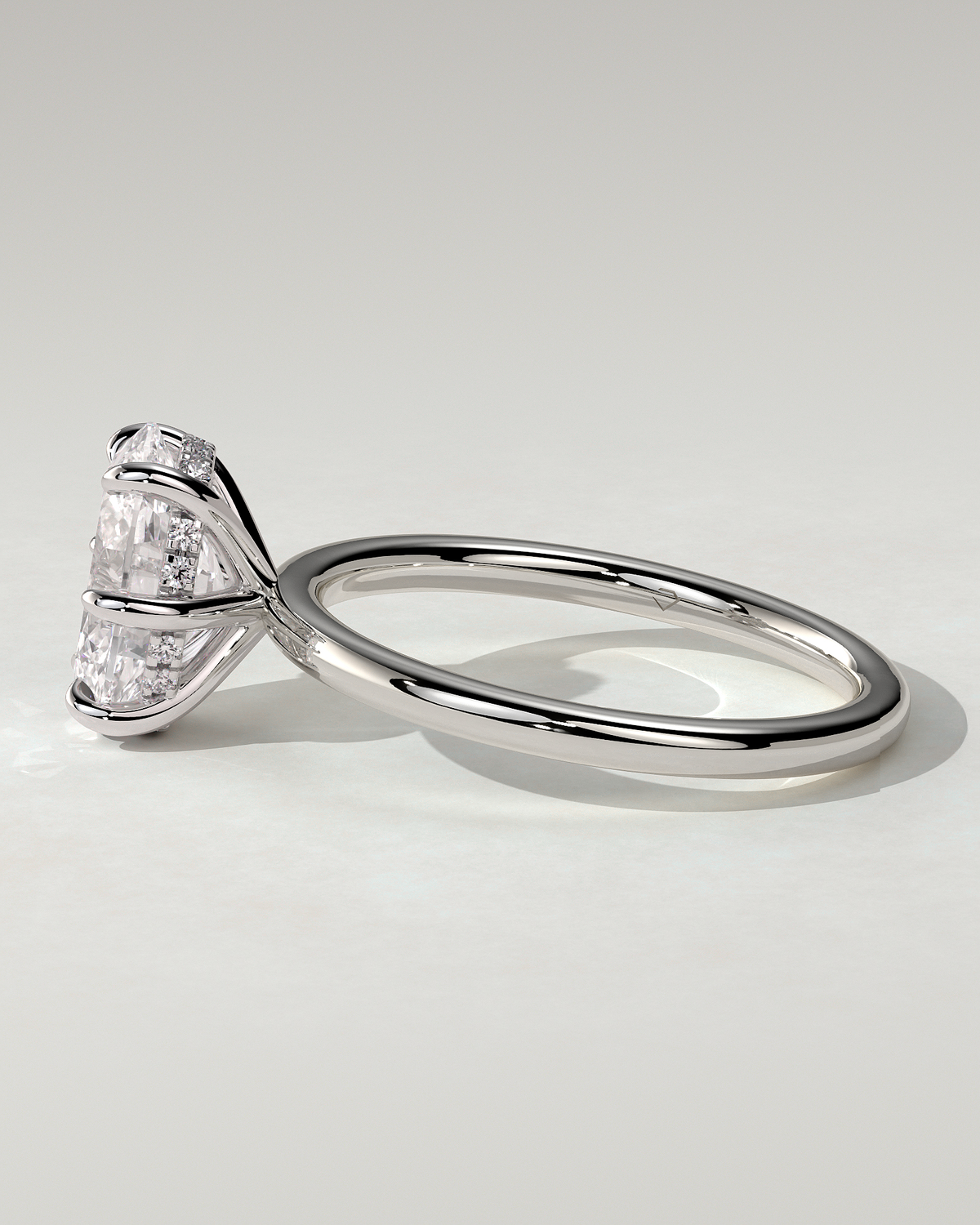 Wilma Solitaire Oval Ring