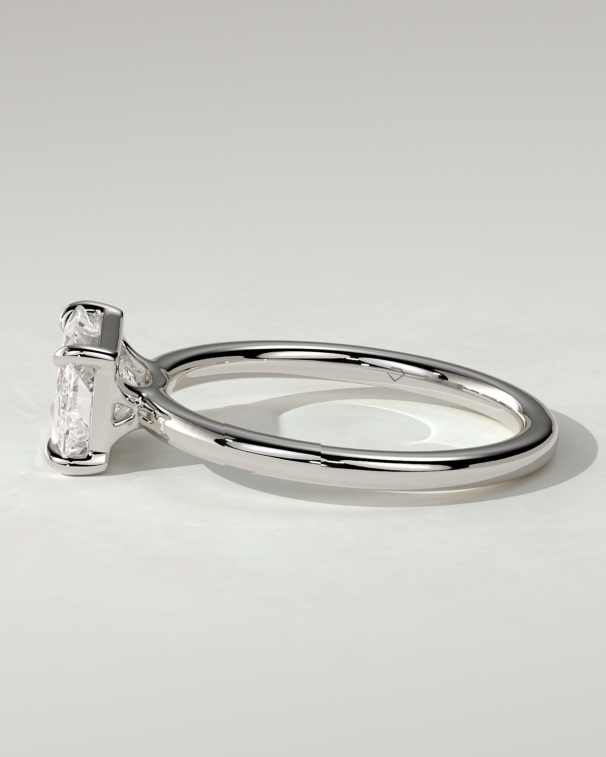 Zara East-West Round Ring