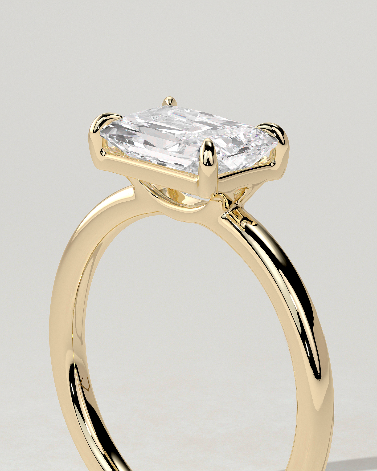 Zara East-West Round Ring