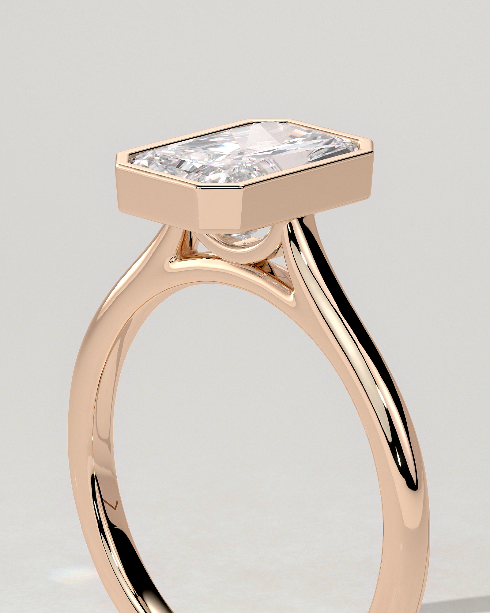 Zoe Bezel Round Ring