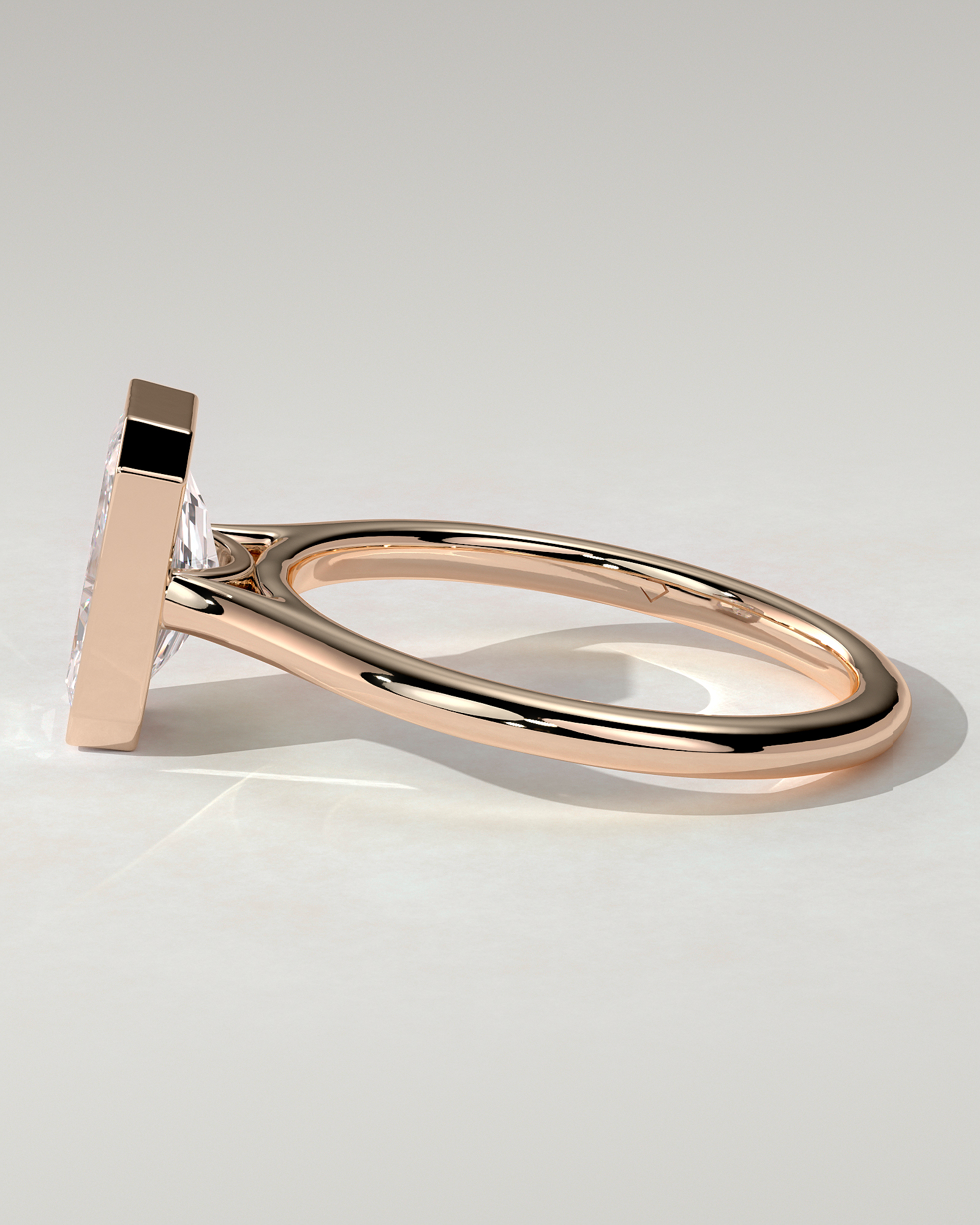 Zoe Bezel Round Ring