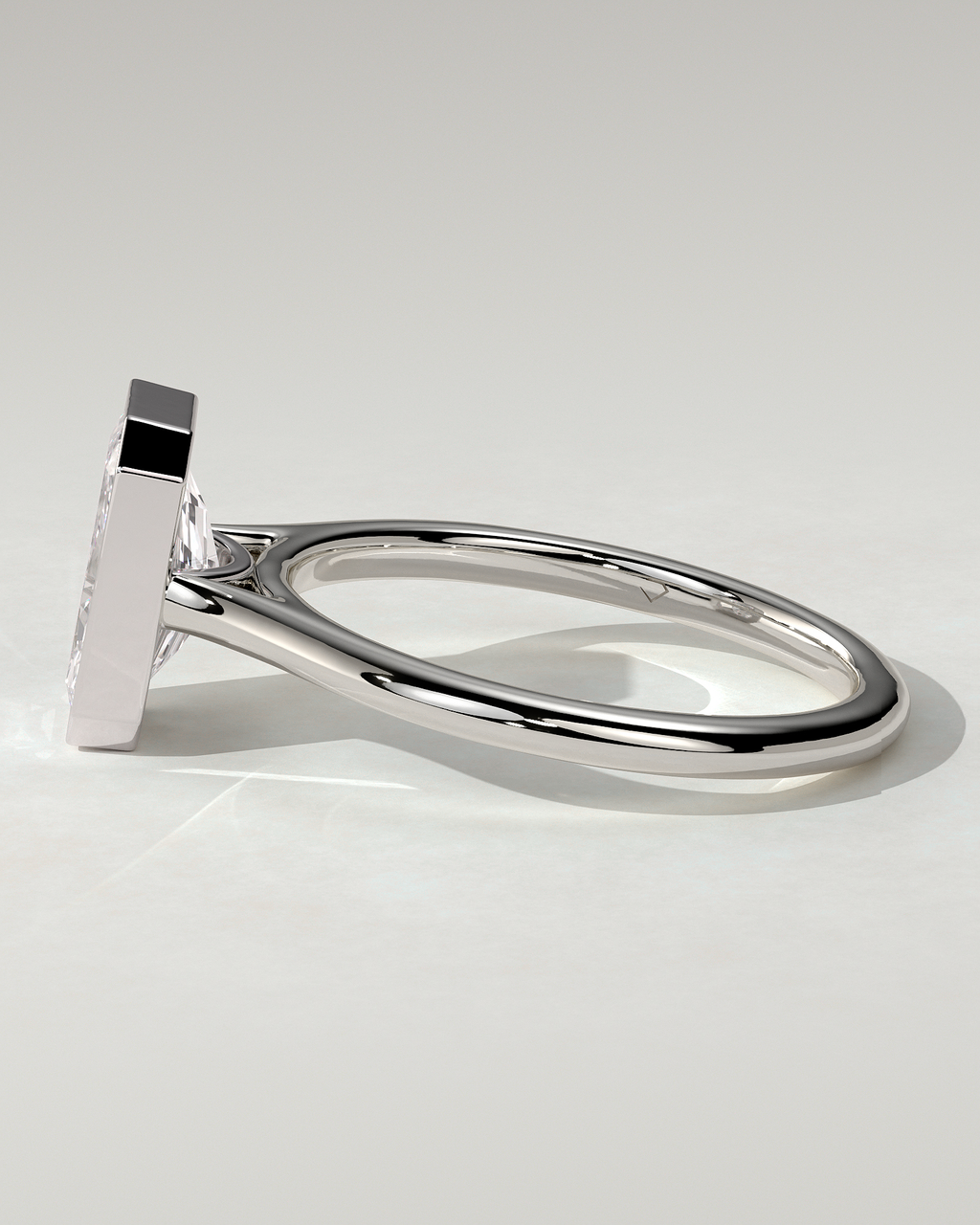Zoe Bezel Round Ring