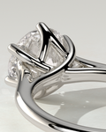 Zya Solitaire Round Ring