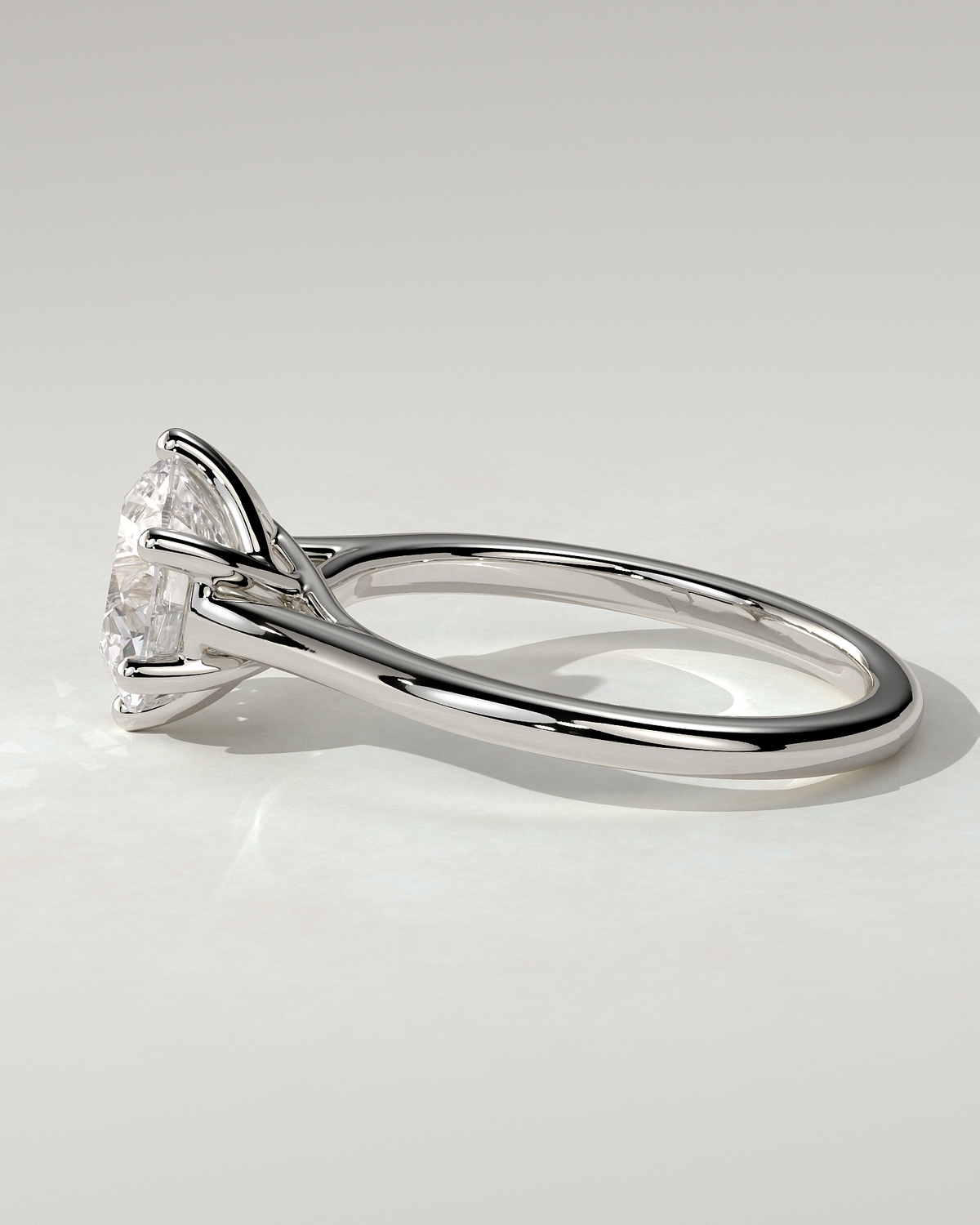 Zya Solitaire Round Ring