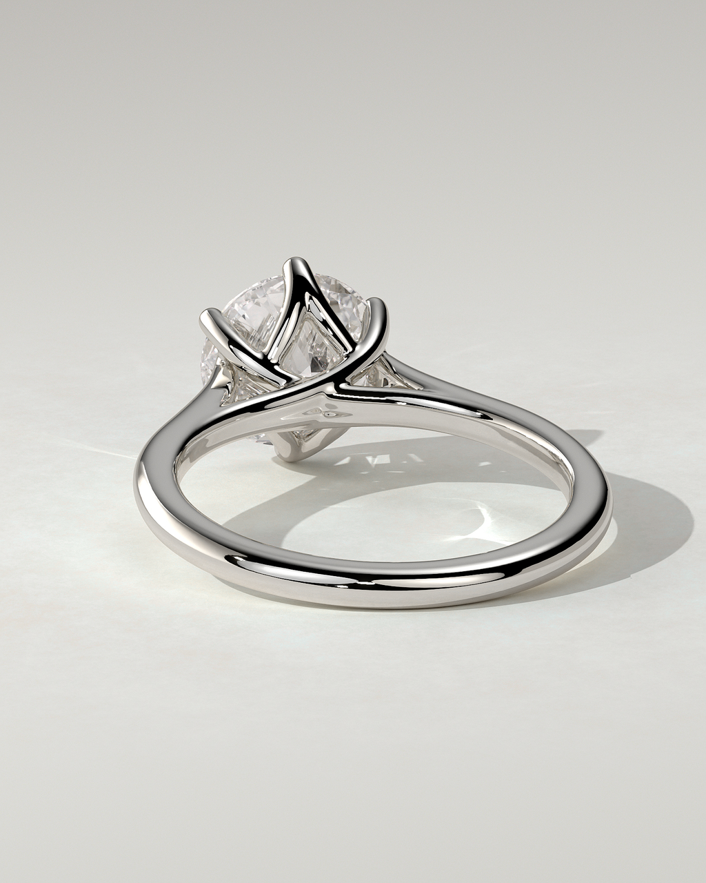 Zya Solitaire Round Ring