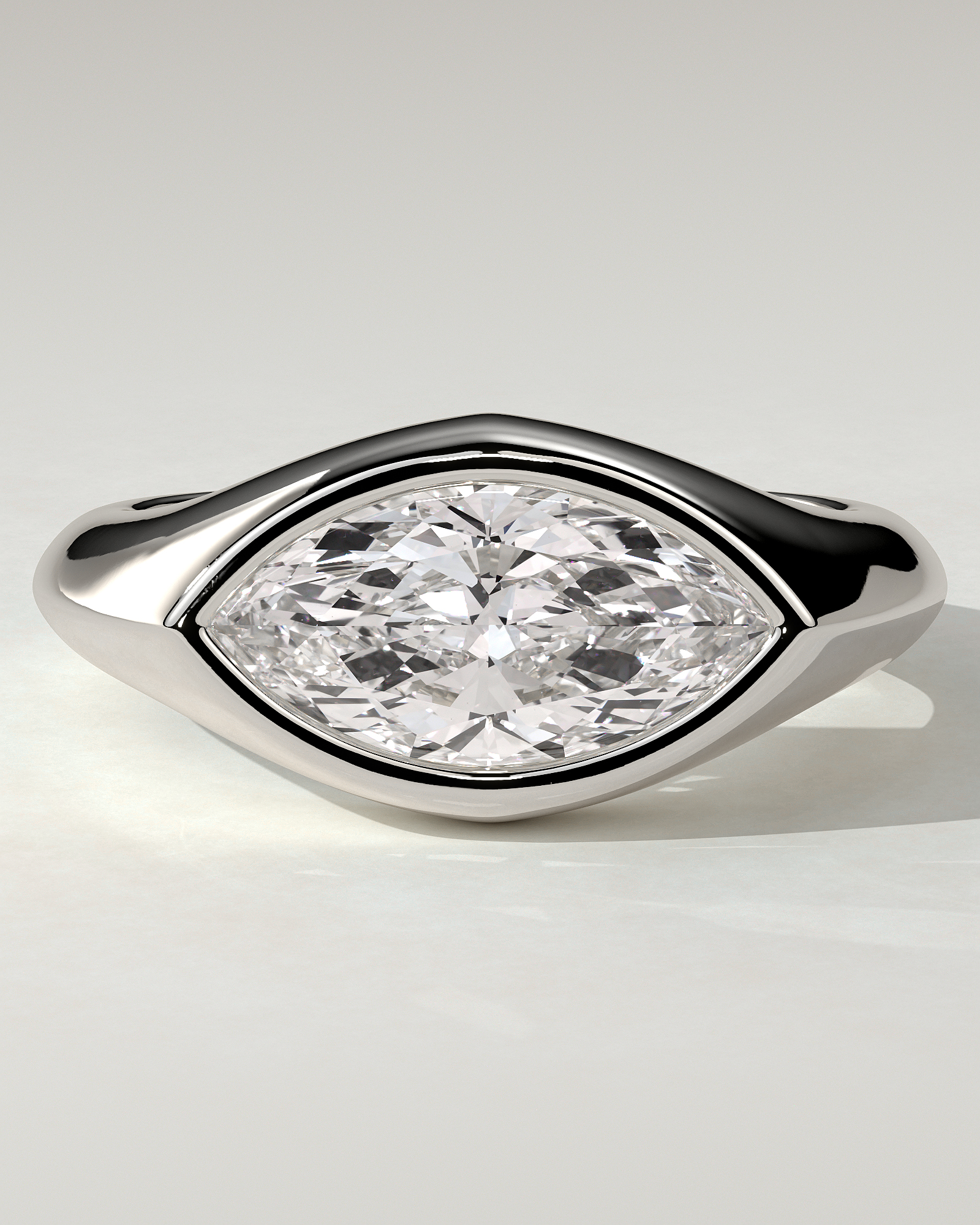 angie-solitaire-bezel