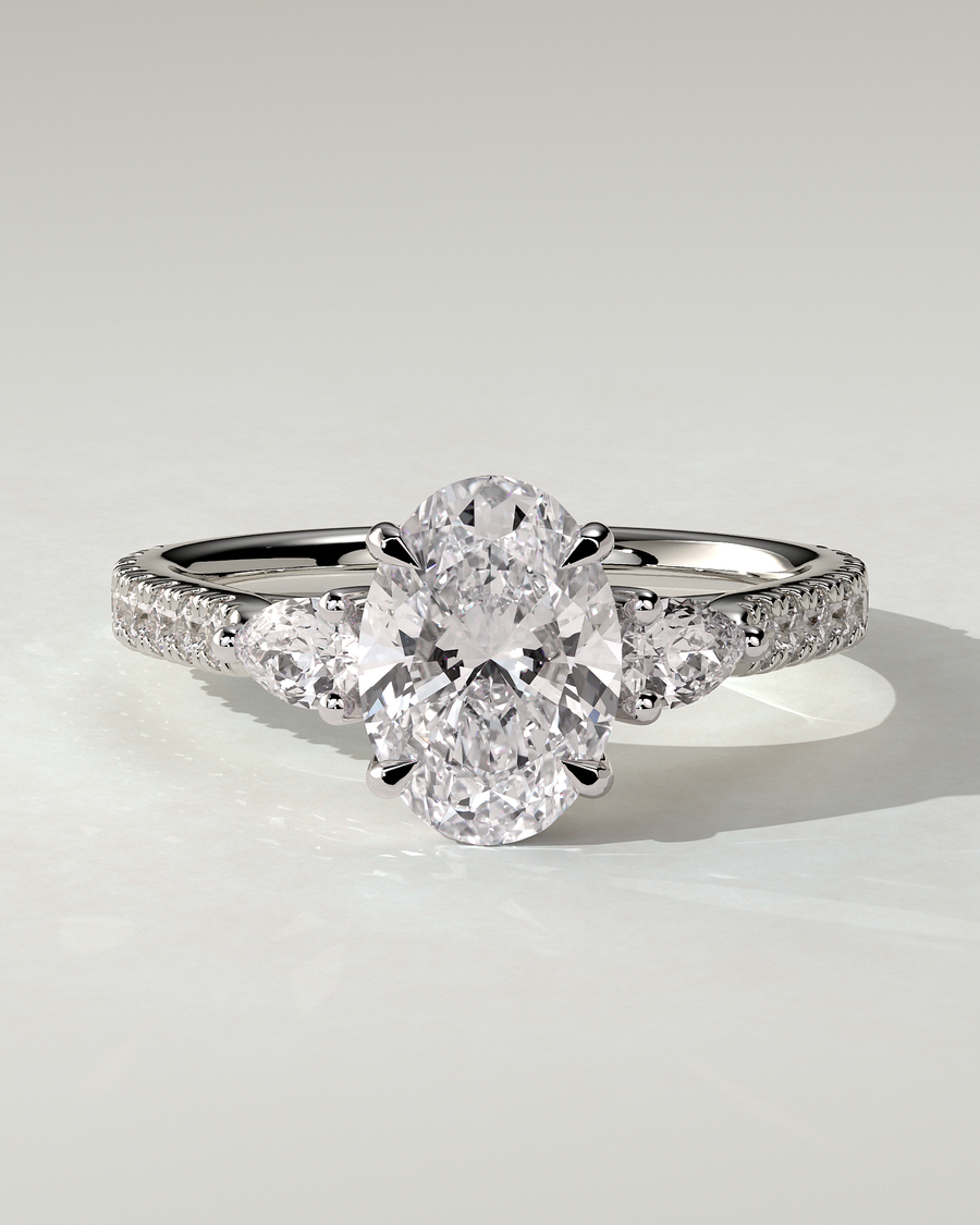 arabella-trilogy-oval