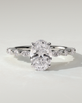 brandi-solitaire-oval
