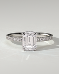 eliana-solitaire-emerald