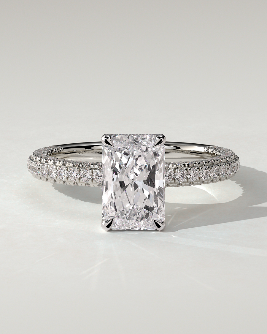 irene-solitaire-radiant