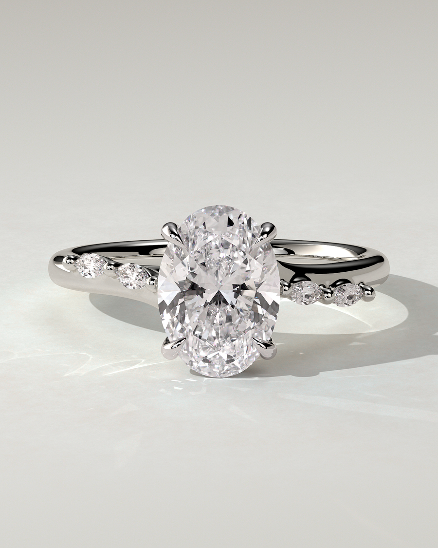 jamie-solitaire-oval