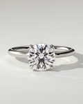 luna-solitaire-round