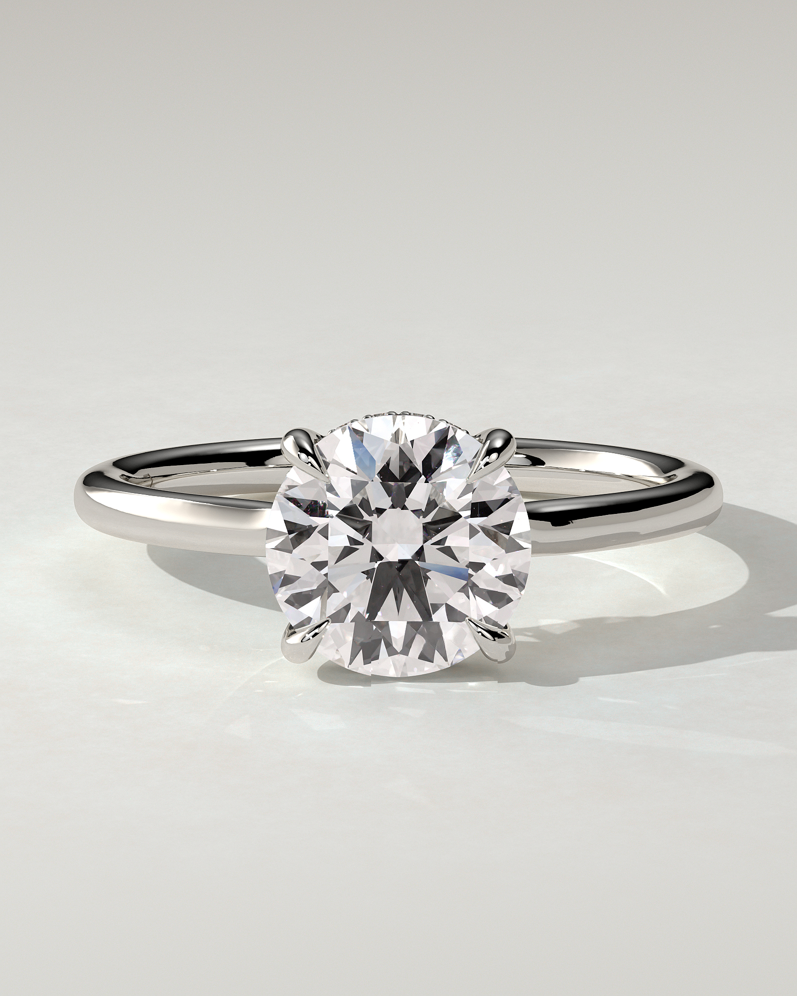 luna-solitaire-round