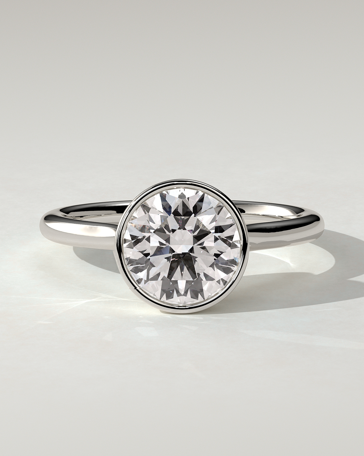 maeve-solitaire-bezel
