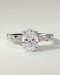 rhiannon-solitaire-oval