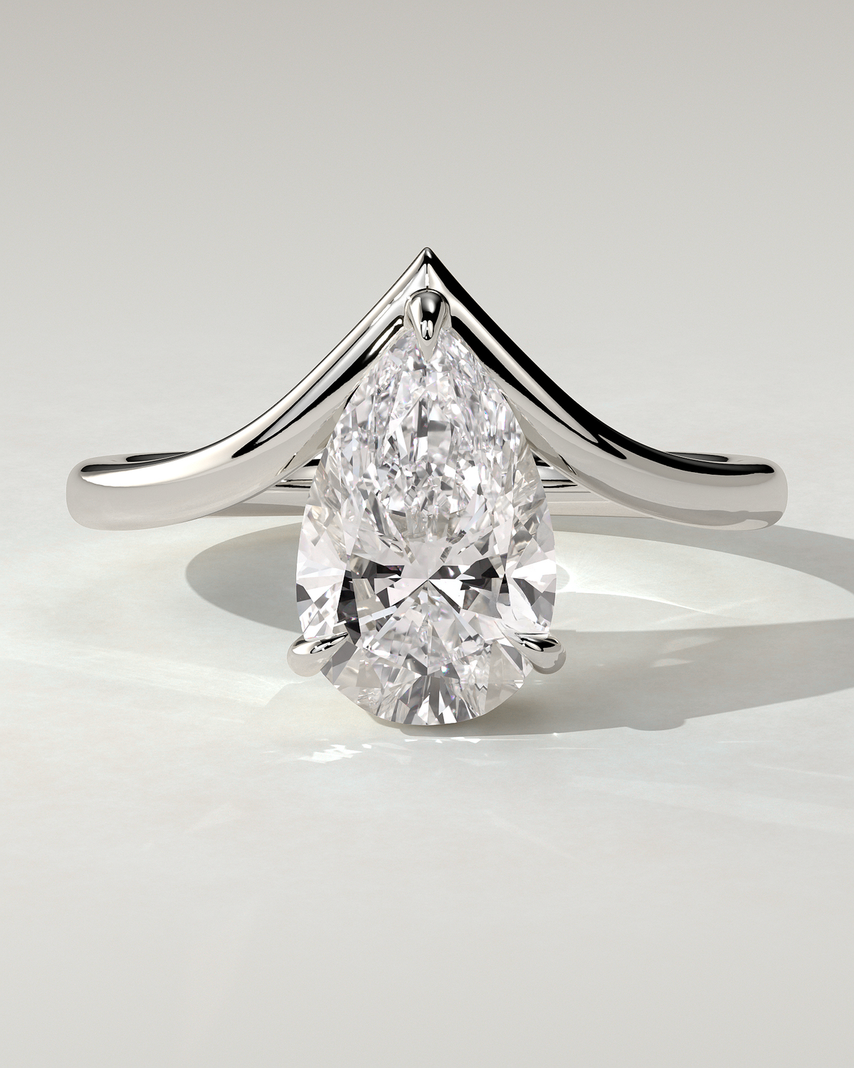 riley-solitaire-pear