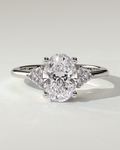 sharon-solitaire-oval