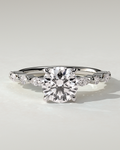 zade-solitaire-round