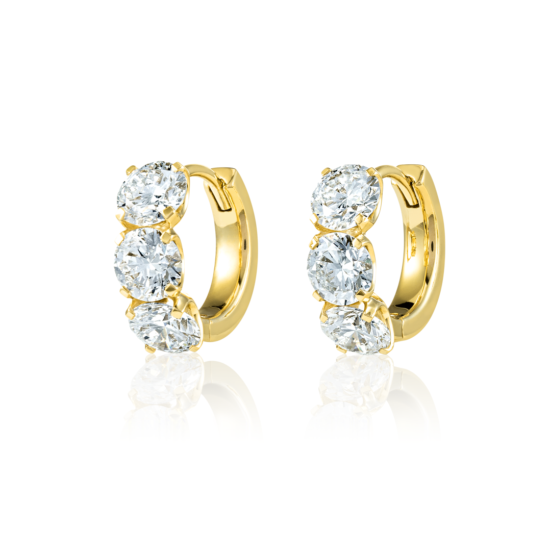 Timeless Diamond Earrings Opulence - Large Huggie
