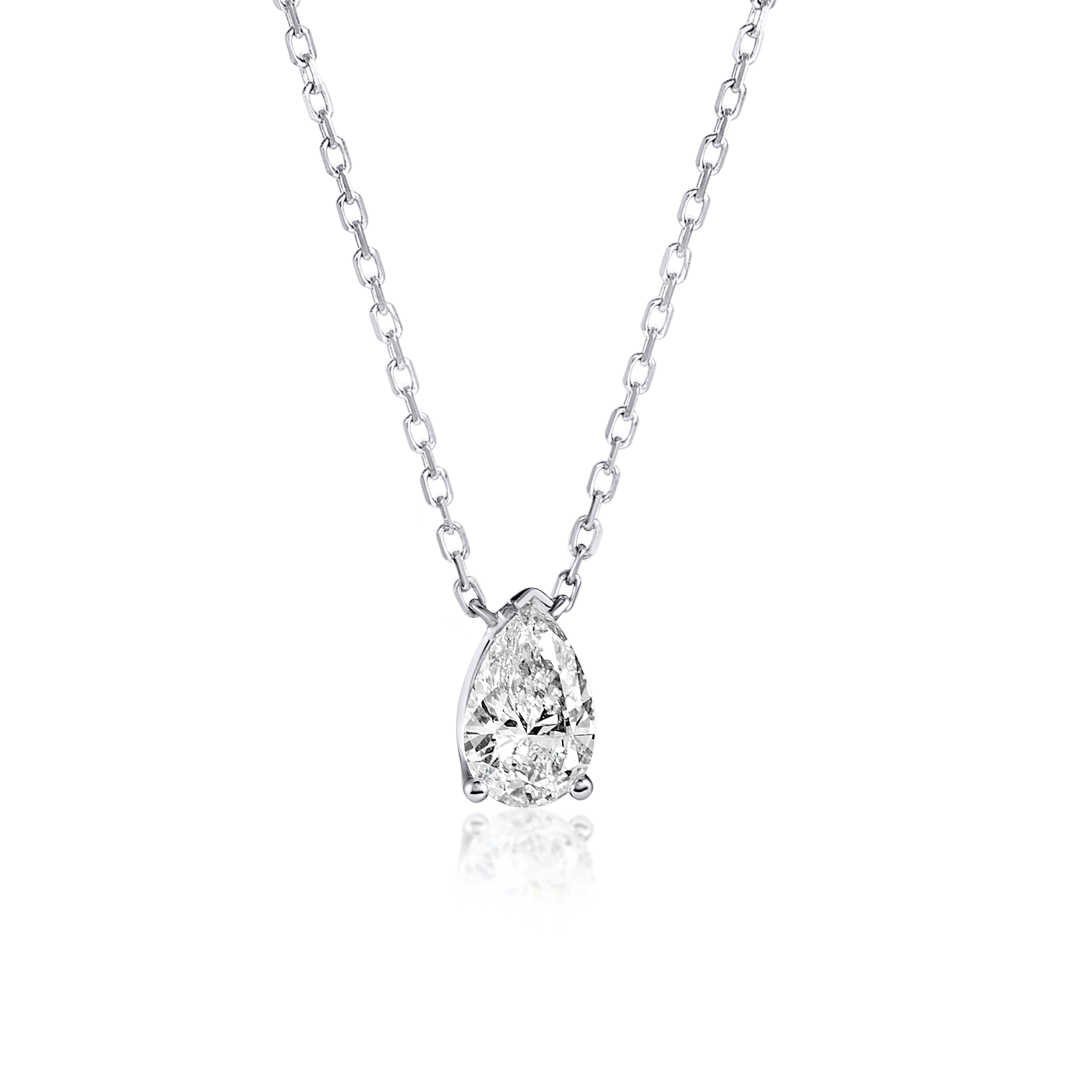 Serene Diamond Pendant Elegance
